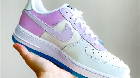 How Do Color-Changing Nikes Change Color? Color Changing Shoes, Nike Air Force Max, Futuristic Shoes, Air Forces, Colour Changing, Nike Air Force Ones, Air Force Ones, Sportswear Brand, Green Shoes