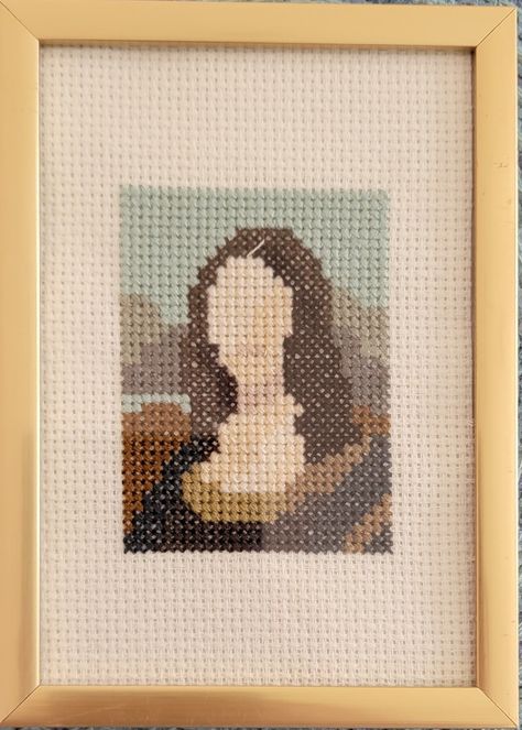 Miniture cross-stitch of the portrait of Mona Lisa by Leonardo Da Vinci Perler Beads, Stitch Pattern, Le Point, Cross Stitch Patterns, Mona Lisa, Cross Stitch, Beads, Pattern, Quick Saves