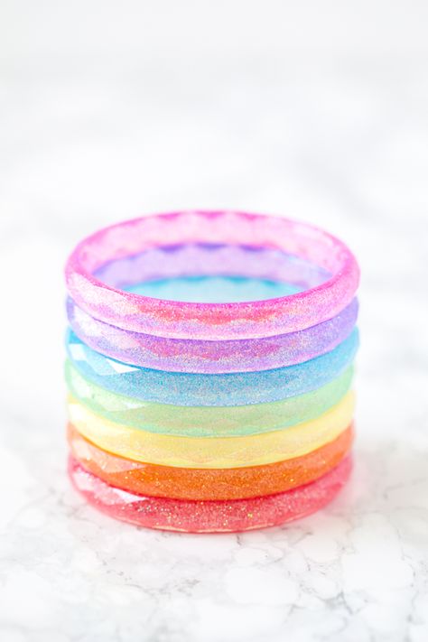 Resin Glitter Bracelets Glitter Bracelets, Beautiful Dawn, How To Make Resin, Handmade Holiday Gifts, Diy Rainbow, Resin Glitter, Resin Bracelet, Resin Bangles, Glitter Crafts