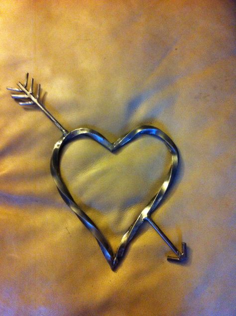 Anniversary gift for my wife. I might  have to make a few for Valentines Day. The heart is about 10 inches wide and weights over a pound. Instead of using it as a necklace, I'm thinking she can wear it like a ball and chain around her ankle, so she can't run off :) Metal Art For Girlfriend, Love Welding Projects, Welding Projects Gift Ideas, Metal Projects For Girlfriend, Welded Mothers Day Gifts, Welded Gifts For Boyfriend, Welding Projects Ideas For Girlfriend, Things To Weld For Your Girlfriend, Welding Project For Girlfriend