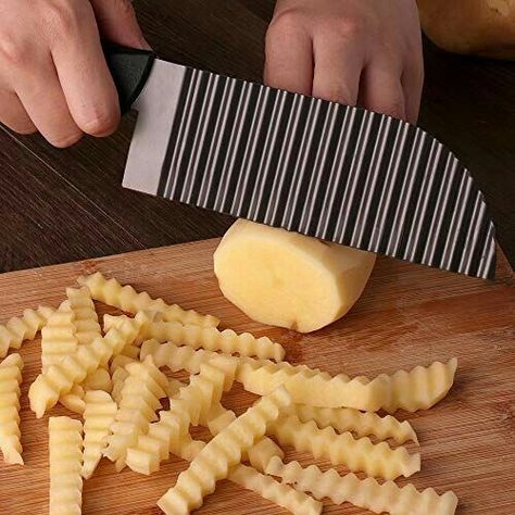 Potato Dough, 보고서 디자인, Koti Diy, Vegetable Chips, Potato Slicer, Gadgets Kitchen Cooking, French Fry, Cooking Gadgets, Cute Kitchen