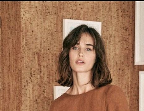 60s Midi Cut, 70s Bob Haircut, Midi Bob Haircut, Midi Bob, 60s Bob, Haircut Inspo, Haircut 2024, Peinados Fáciles Para Cabello Corto, New Haircuts