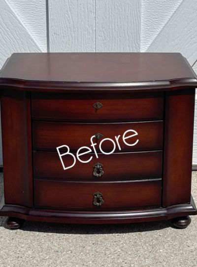 Refinishing Jewelry Boxes, Jewelry Box Makeover Diy Ideas, Refinished Jewelry Boxes, Vintage Sewing Box Makeover, Jewelry Cabinet Makeover, Vintage Jewelry Box Makeover, Thrift Store Jewelry, Jewelry Armoire Makeover, French Provincial Dresser Makeover