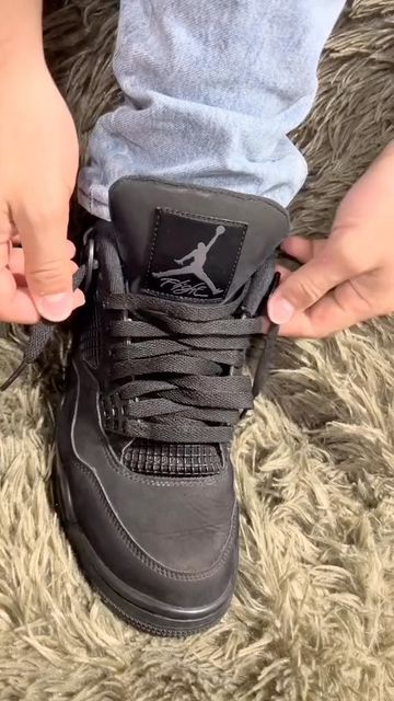 Jordan 4 Lacing, Lace Tutorial, Supreme Shoes, Ways To Lace Shoes, Sneaker Heads, Jordan 4s, Lace Shoes, Shoe Shine, Hype Shoes