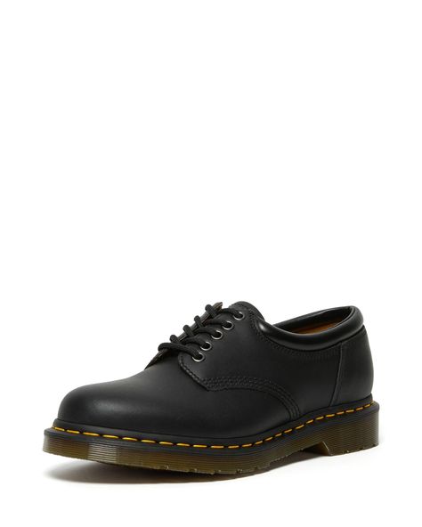 PRICES MAY VARY. Leather lace-up shoe featuring cushioned collar, contrast stitching on welt, and textured rubber sole Dr Martens 8053, Dr Martens Oxford, Doc Martens Mens, Shoes Art, Things I Need To Buy, Crazy Man, Shoe Polish, Fall Clothes, Doc Marten Oxford