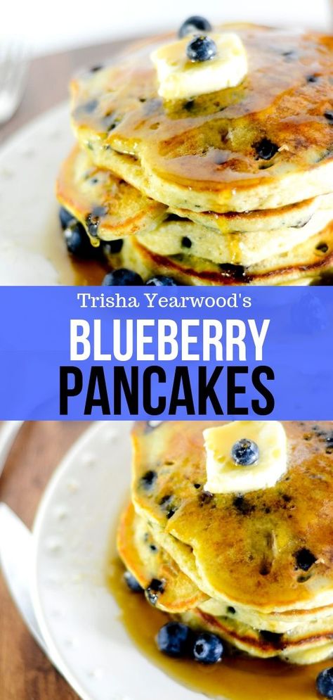 Blueberry Pancakes Easy, Homemade Blueberry Pancakes, Fluffy Blueberry Pancakes, Homemade Blueberry Syrup, Trisha Yearwood Recipes, Blueberry Pancakes Recipe, Blueberry Pancake, Pancake Muffins, Pancake Recipe Easy