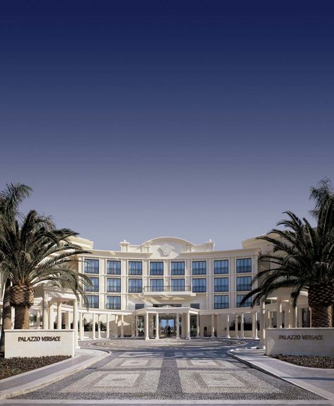 Palazzo Versace, Gold Coast Versace Hotel, Versace Resort, Palazzo Versace, Luxury Hotel Design, Corporate Interior Design, Corporate Interiors, Versace Gold, Best Commercials, Top Design Fashion