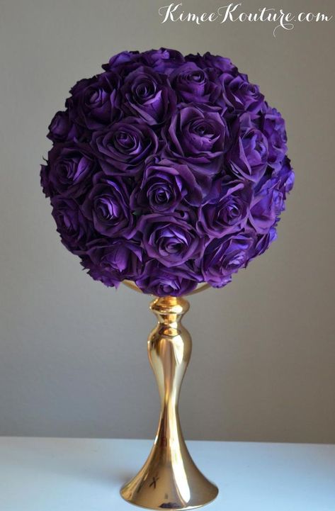 Purple Wedding Ideas #purple #wedding #ideas Eggplant Wedding Centerpieces, Wedding Manifestation, Purple Wedding Decor, Centerpiece Purple, Eggplant Wedding, Purple Sweet 16, Movie Wedding, Church Reception, Purple Wedding Centerpieces