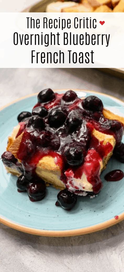 Warm, fruity, soft bites of breakfast perfection is what you get when you make this overnight blueberry french toast!  I love going to bed knowing that when I wake up I will have breakfast ready to pop in the oven and enjoy!  What a great way to start the day! Bake Macaroni, Oven French Toast, Crowd Recipes, High Protein Foods List, Morning Treats, Blueberry French Toast Casserole, Breakfast Quick, Sweet Breakfast Treats, Brunch Bread