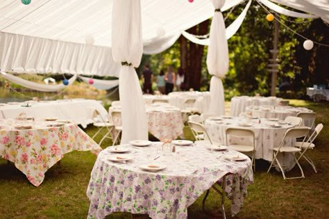 Mismatch Table Cloths Wedding, Mismatched Table Linens Wedding, Vintage Tablecloths Wedding, Mismatched Tablecloths Wedding, Mismatched Tablecloths, Porch Wedding, Rapunzel Wedding, Vintage Table Cloth, Shabby Chic Wedding Decor