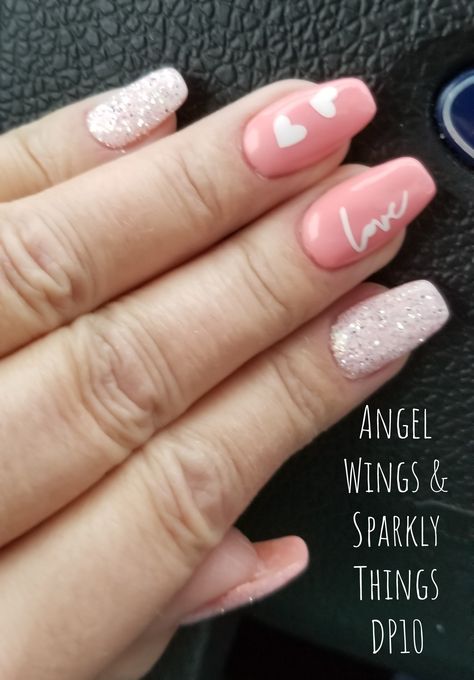 Angel Wings & Sparkly Things & DP10 dip powder nails #sparkleandco #dippowdernails Birthday Nails Dip Powder, Valentines Dip Powder Nails, Valentine Dip Nails, Valentines Nail Art Designs, Dip Nail Colors, February Nails, Romantic Nails, Cute Christmas Nails, Valentine Nail Art