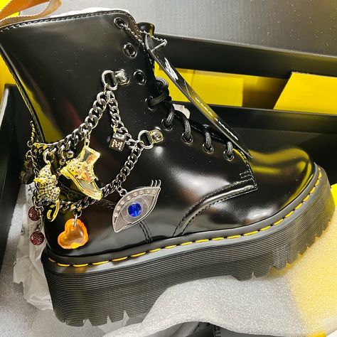 Brand New. Sold Out! Marc Jacobs And Dr. Marten’s Collaboration. Comes With Box . Decorated Doc Martens, Doc Martin, Marc Jacobs Shoes, Birthday Hairstyles, Witch Craft, Boho Girl, Doc Martens, Dream Shoes, Dr. Martens Boots