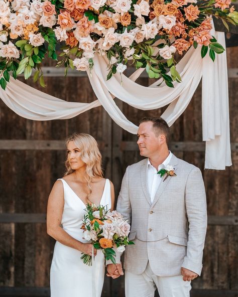 Always a fave @bendooleyestate and shot by @theevokecompany This gorgeous wedding for Katie + Jason was stunning. Surrounded by their beautiful loved ones and an abundance of blooms. If you’re getting married at #thestablesbendooley then you’re going to want to check out our post about ‘things your wedding florist wants you to know - the stables-Bendooley Estate’. We’re a recommended supplier and we love going back every single time! What are you waiting for go check it out! 🫶🏼 #ott... Bendooley Estate, Grow Wildflowers, Sydney Wedding, I ❤ Ny, Wedding Florist, Gorgeous Wedding, Stables, Loved Ones, Instagram Feed