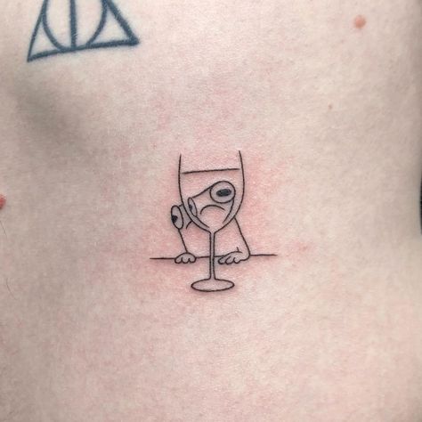 Quirky Tattoo Ideas, Funny Friendship Tattoos, Buoy Tattoo, Weird Tattoos Unique, Odd Tattoos, Simple Linework Tattoos, Funny Small Tattoos, Ignorant Tattoo, Tattoo Linework