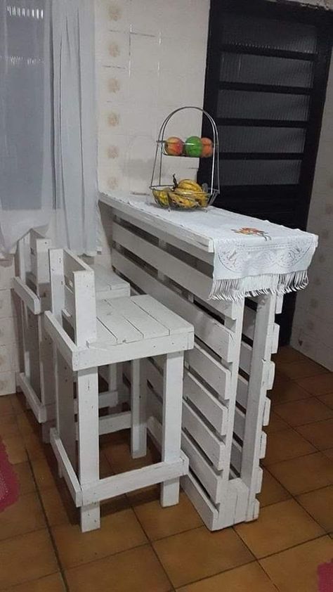 Desain Pantry, Pallet Projects Furniture, Pallet Decor, Wooden Pallet Projects, Pallet Furniture Outdoor, Wood Plans, Wood Pallet Projects, Diy Home Furniture, Diy Pallet Projects