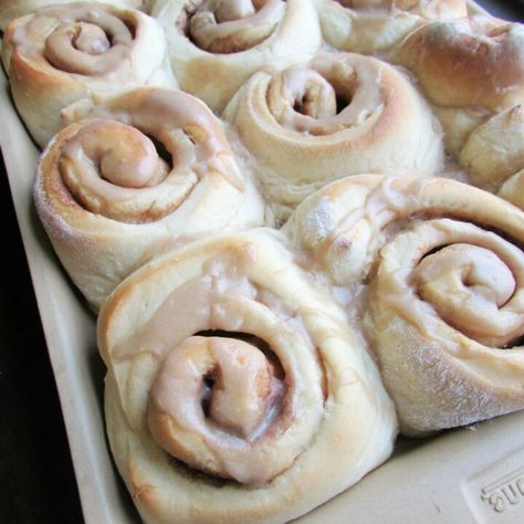 Potato Cinnamon Rolls Recipe, Cinnamon Bun Recipe, Rolls Homemade, With Mashed Potatoes, Cinnamon Rolls Homemade, Sweet Rolls, Cinnamon Bread, Cinnamon Rolls Recipe, Sweet Roll