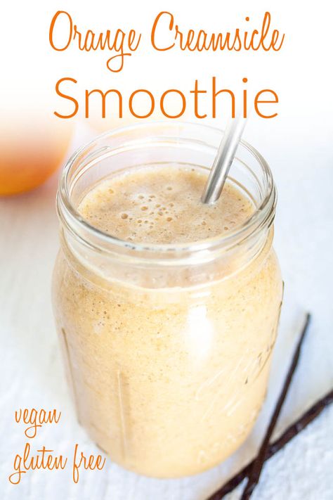 Made with orange and vanilla, this easy Vegan Orange Creamsicle Smoothie is sweet and creamy. It's a quick and easy breakfast. Vegan Orange Creamsicle, Orange Creamsicle Smoothie Recipe, Orange Creamsicle Smoothie, Homemade Orange Juice, Breakfast Gluten Free, Vegan Greek Yogurt, Creamsicle Smoothie, Pudding Chia, Vegan Breakfasts