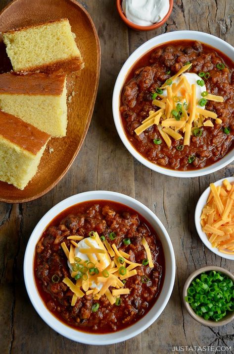 Celebrate all things fall with a healthy, hearty recipe for Pumpkin Turkey Chili that takes just 20 minutes to prep. justataste.com #recipes #chili #pumpkinrecipes #bestchilirecipe #groundturkeyrecipes #justatasterecipes Chili Aesthetic, Ultimate Chili Recipe, Pumpkin Turkey Chili, Cookies Cheesecake, Chili Crockpot, Turkey Chili Crockpot, Recipes Chili, Turkey Pumpkin Chili, Turkey Chili Recipe