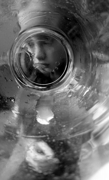 Through The Looking Glass Photography, Portrait Reflection Photography, Mirror Distortion Photography, Looking Through Art Gcse, Expiremental Photography, Reflection Photography Ideas, Glass Photoshoot, Experimental Portrait, Water Reflection Photography