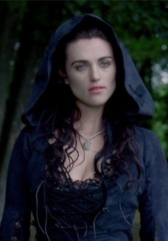 Morgana drives me mad in the series...but she's a really cool character! Bellatrix Lestrange Daughter, Merlin Tv Series, Morgana Le Fay, Merlin Morgana, Morgan Le Fay, Merlin Fandom, Lena Luthor, Regina Mills, Bellatrix Lestrange