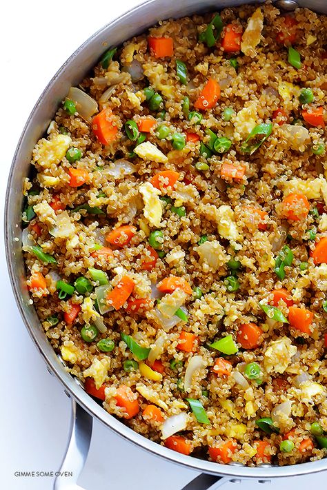 Quinoa Fried Rice, Arroz Frito, Healthy Weeknight Meals, Gimme Some Oven, Fried Rice Recipe, Quinoa Recipes, How To Cook Quinoa, Rice Recipes, Healthy Cooking