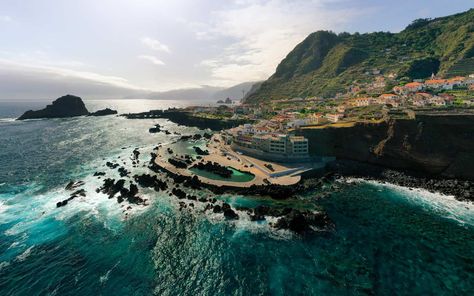 porto-moniz-natural-swimming-pools Porto Moniz Madeira, Porto Moniz, Adventure List, Dream Trips, Natural Swimming Pools, Around The World In 80 Days, Visit Portugal, Slow Travel, Best Sunset