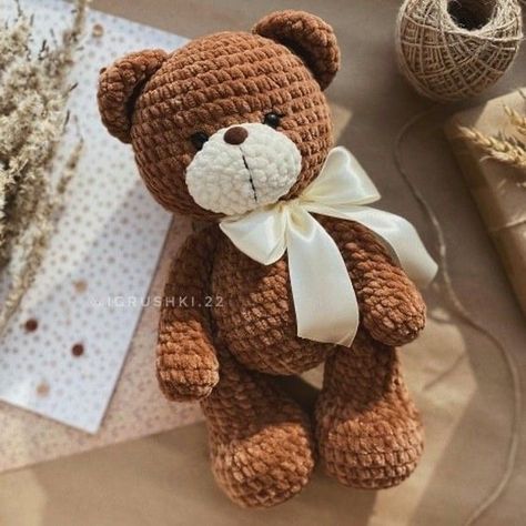 Knitting Bear, Amigurumi Teddy Bear, Baby Teddy Bear, Crochet Doll Tutorial, Crochet Bear Patterns, Knitted Teddy Bear, Crochet Teddy Bear Pattern, Crochet Teddy Bear, Beginner Crochet Projects