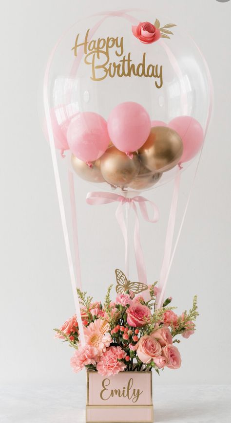 Hot Air Balloon Bouquet, Balloon Arrangement, Balloon Bouquet Diy, Deco Ballon, Valentines Balloons, Small Balloons, Flower Box Gift, Diy Balloon Decorations, Balloon Arrangements