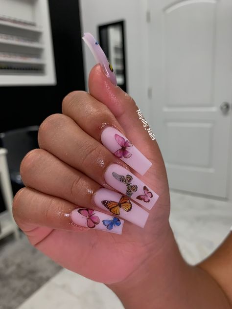 Nayelly_Nails on Twitter: "Butterfly Field  🦋… " Butterfly Field, Ombre Coffin Nails, Ombre Coffin, Butterfly Nail Designs, Baby Pink Nails, Nagellack Trends, Butterfly Nails, Exotic Nails, Coffin Shape Nails