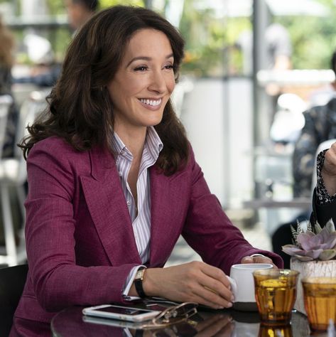 Jennifer Beals On The Highs And Lows Of Being Bette Porter On The L Word: Generation Q Bette Porter Generation Q, Bette Porter Style The L Word, Bette Porter Style, The L Word Bette, Ceo Woman, The L Word Generation Q, L Word Generation Q, Bette Porter, Katherine Moennig