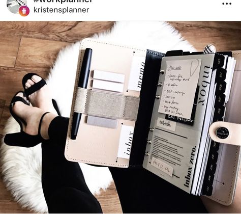 A5 Vs A6 Planner Size, Rings Planner Setup, Organized Person Aesthetic, Best Work Planner, Cloth And Paper Planner Setup, Filofax Personal Setup, A5 Planner Aesthetic, Filofax Planners Setup, Personal Rings Planner