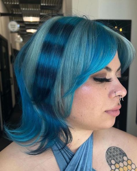 Blue Raccoon Tail Hair, Graduation Hair, Hair Colour Design, Dyed Hair Blue, Haircut Inspo, Light Blue Hair, Dark Blue Hair, Hair Color Underneath, Teal Hair