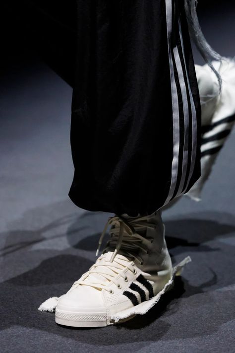 Adidas Y-3 Spring 2025 Men’s Collection and Shoes, Photos – Footwear News Spring 2025, Shoes Photo, Men's Collection, Paris Fashion, Paris Fashion Week, Sneakers Fashion, Fashion Shoes, Fashion Week, Street Style