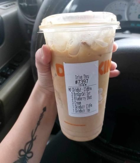 Best Dunkin Donuts Drinks, Dunkin Donuts Iced Coffee Orders, Dunkin Donuts Coffee Drinks, Dunkin Drinks, Starbies Drinks, Sonic Drinks, Dunkin Iced Coffee, Dunkin Coffee, Dunkin Donuts Iced Coffee