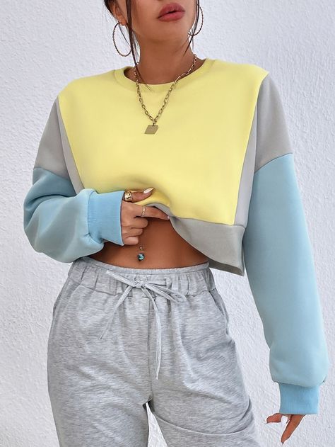 Sweatshirt Colorblock, Drop Shoulder Sweatshirt, Chic Dress Classy, Fashion Sketches Dresses, Women Sweatshirts, Dropped Shoulder Sweatshirt, Basic Wear, Color Block Sweatshirt, Classy Casual Outfits