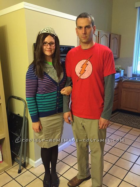 Coolest 1000+ Homemade Costumes You Can Make! Sheldon Cooper And Amy Farrah Fowler, Sheldon Cooper Costume, Big Bang Theory Halloween Costumes, Big Bang Theory Costumes, Homemade Couples Costumes, Native American Halloween Costume, Girl Group Costumes, Couple Halloween Costumes For Adults, Pirate Halloween Costumes