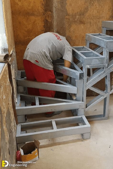 50 Beautiful Iron Stair Construction Ideas - Engineering Discoveries Stair Construction, Different Floors, Steel Stairs Design, درج السلم, Framing Construction, Iron Staircase, Building Stairs, Steel Frame House, Escalier Design