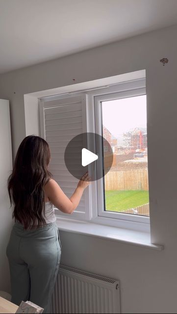 Danielle Davenport on Instagram: "Slowly but surely decorating this spare room 🤍

Can’t believe how easy these shutter blinds were to put up! 
I bought these from @blinds2go, worth every penny 🙌🏻 I now have the shutter blind bug and want to do every single window 🤣. 

#shutterblinds #bedroomtransformation #office #diy #dressingroom #blinds" Windows With Only Blinds, Shaker Blinds, Bedroom Shutters With Curtains, Windows With Blinds Inside, Blind Ideas For Windows, Shutter Blinds For Windows, Blinds For Bedroom Windows, Bedroom Window Blinds, Window Blinds Ideas