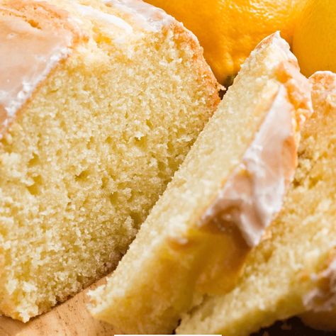 Duncan Hines Lemon Pound Cake Iced Lemon Pound Cake, Lemon Pound Cake Recipe, Baked Cake, Pound Cake Recipe, Fruitcake Recipes, Duncan Hines, Lemon Pudding, Lemon Pound Cake, Diffuser Blend