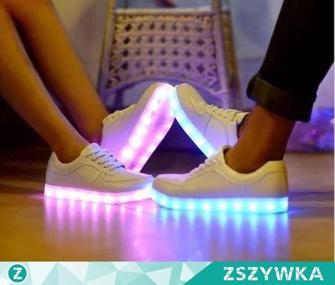 Sneakers Street, Light Up Sneakers, Led Shoes, Light Up Shoes, Lit Shoes, Dream Shoes, Mode Style, Shoe Game, Gotham