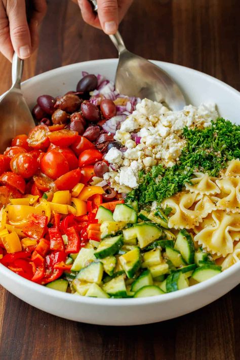 Greek Pasta Salads, Summer Favorite Recipes, Natashas Kitchen Pasta Salad, Easy Greek Pasta Salad Recipe, Greek Feta Pasta Salad, Cold Pasta Salad Recipes Mediterranean, Greek Salad Recipe, Mediterranean Salad Recipes, Pasta Salads