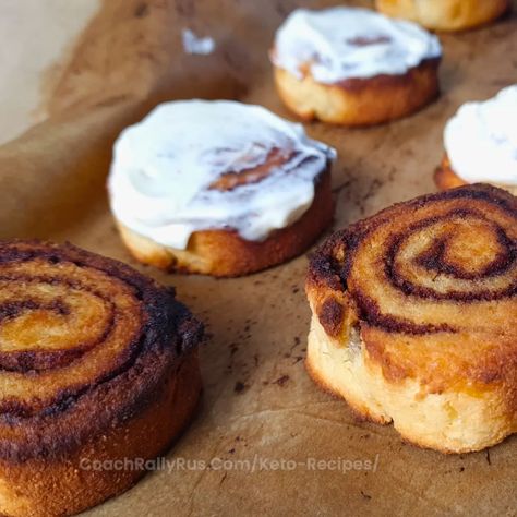 The Best Keto Cinnamon Rolls with Coconut Flour (Sugar Free) Coconut Flour Desserts, Low Carb Cinnamon Rolls, Cinnamon Roll Bread, Keto Cinnamon, Keto Cinnamon Rolls, Cassava Flour, Low Carb Paleo, Cinnamon Roll, Coconut Flour