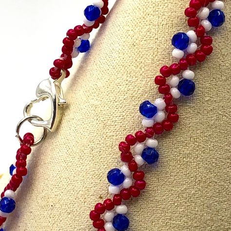 Usa Bracelet New Without Tag 7.0” Long .25” Wide Woven Many Many Many Times Throughout To Create Durability And Strength! Sku:A15 Red White And Blue Bracelet Patterns, Usa Beaded Bracelet, Usa Bracelet Ideas, Patriotic Beaded Jewelry, 4th Of July Jewelry, Usa Bracelet, Bracelets Red, Jewelry Necklace Simple, Pony Bead Bracelets