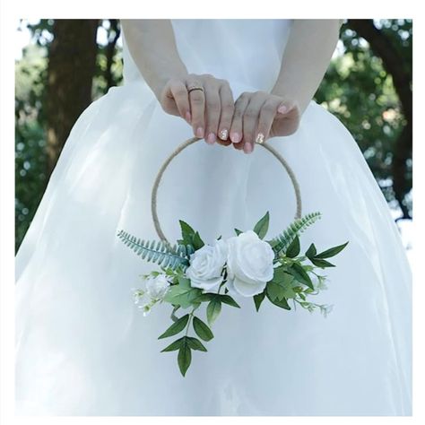 Wedding Metal Floral Hoop Bouquet Wreath for Bridesmaids Artificial Flower Hanging Hoop Garland Round Craft Centerpieces for Wedding Party Home Decoration (Color : A) Bridesmaid Wreath, Hoop Bouquet, White Hydrangea Wedding, Centerpieces For Wedding, Bridesmaid Diy, Party Home Decoration, Wedding Hoop, Flower Hanging, Hydrangeas Wedding