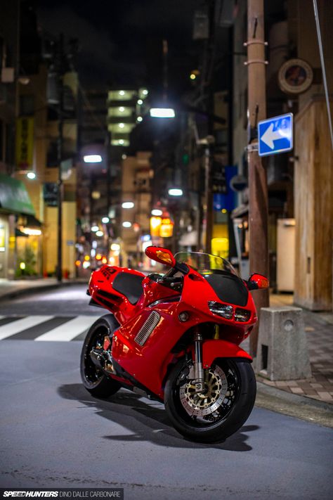 Honda NR750: A Sports Bike Icon On The Streets Of Tokyo - Speedhunters Twin Ring, 90s Sport, Streets Of Tokyo, Bike Icon, Lacy Scarf, Motorcycle Aesthetic, Sports Bike, Honda Bikes, Fast Bikes