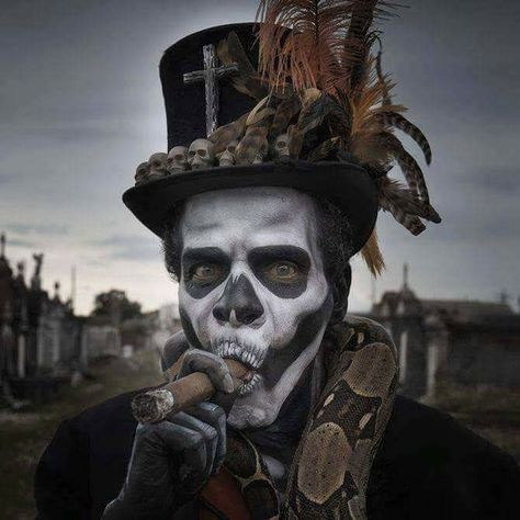 Voodoo Art, Baron Samedi, Papa Legba, Magic Powers, Trendy Makeup, Black Magic, New Orleans, Halloween, Makeup