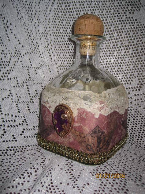 altered Patron bottle Don Julio Bottle, Wine Jug Crafts, Patron Bottle Crafts, Patron Bottles, Bottle Upcycle, Recycle Bottles, Bottle Decoration Ideas, Bedazzled Liquor Bottles, Bedazzled Bottle