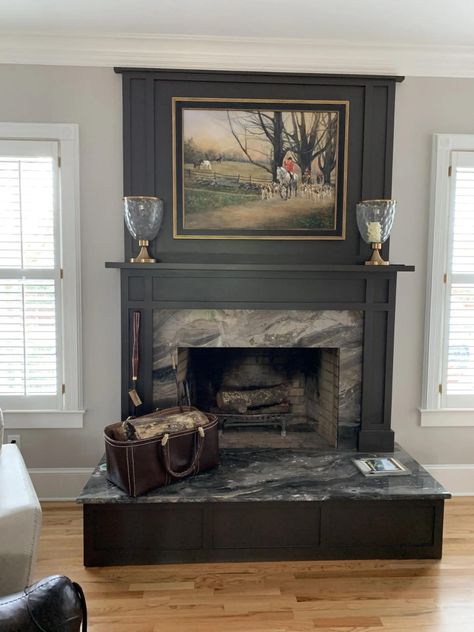 Brown Fireplace Mantle, Moody Brick Fireplace, Dark Painted Fireplace, Dark Wood Fireplace, Painted Fireplace Surround, Cream Fireplace, Green Fireplace, Fall Porch Ideas, Fireplace Diy