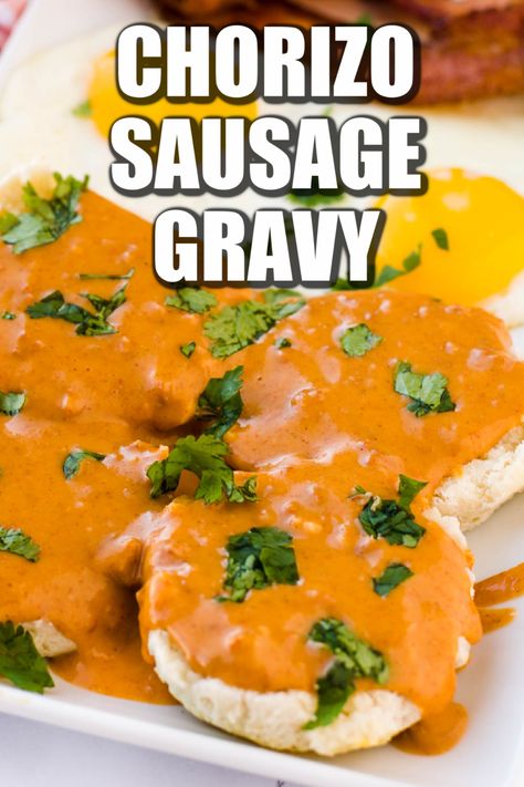 This chorizo gravy is the BEST!! So much flavor and it was so easy! #chorizo #gravy #recipe Chorizo Biscuits And Gravy, Chorizo Gravy, Gravy And Biscuits, Egg Gravy, Cream Gravy, Hot Bread, Cream Sauce Recipes, Breakfast Meals, Chorizo Sausage