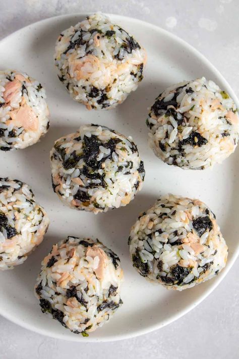 Made with only a handful of ingredients, these Tuna Mayo Rice Balls make for a great snack or meal. All you need are 5 simple ingredients.